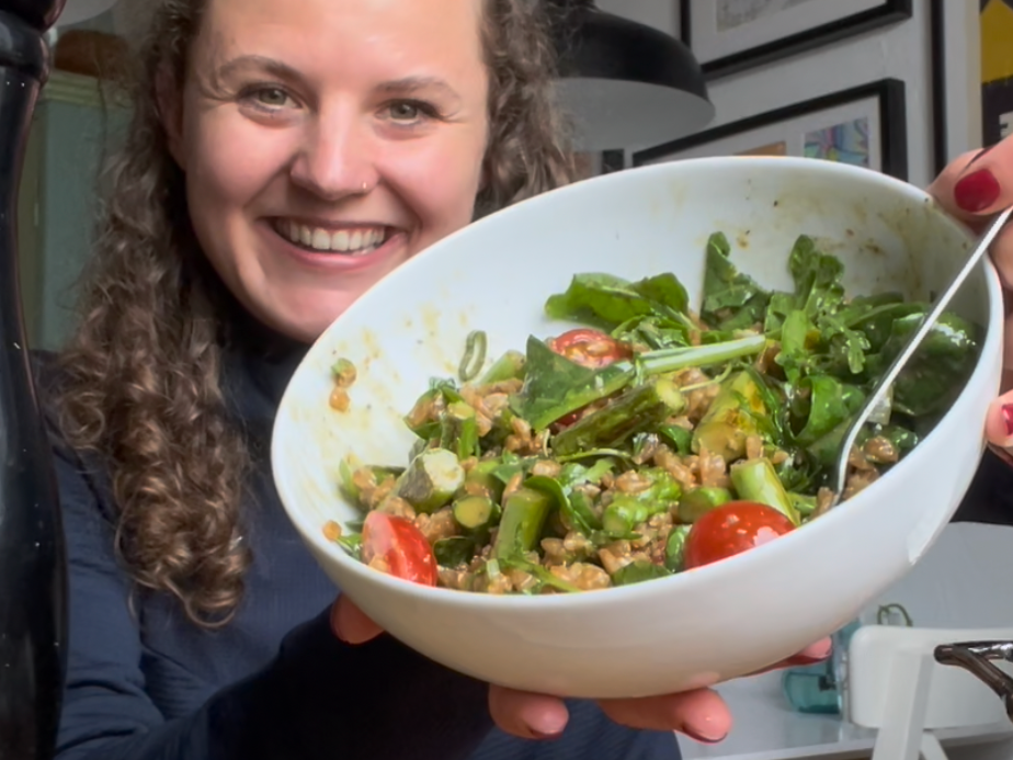 Dinkelino-Spargelsalat